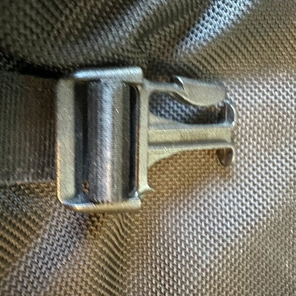 Tumi messenger bag - Picture 4 of 6